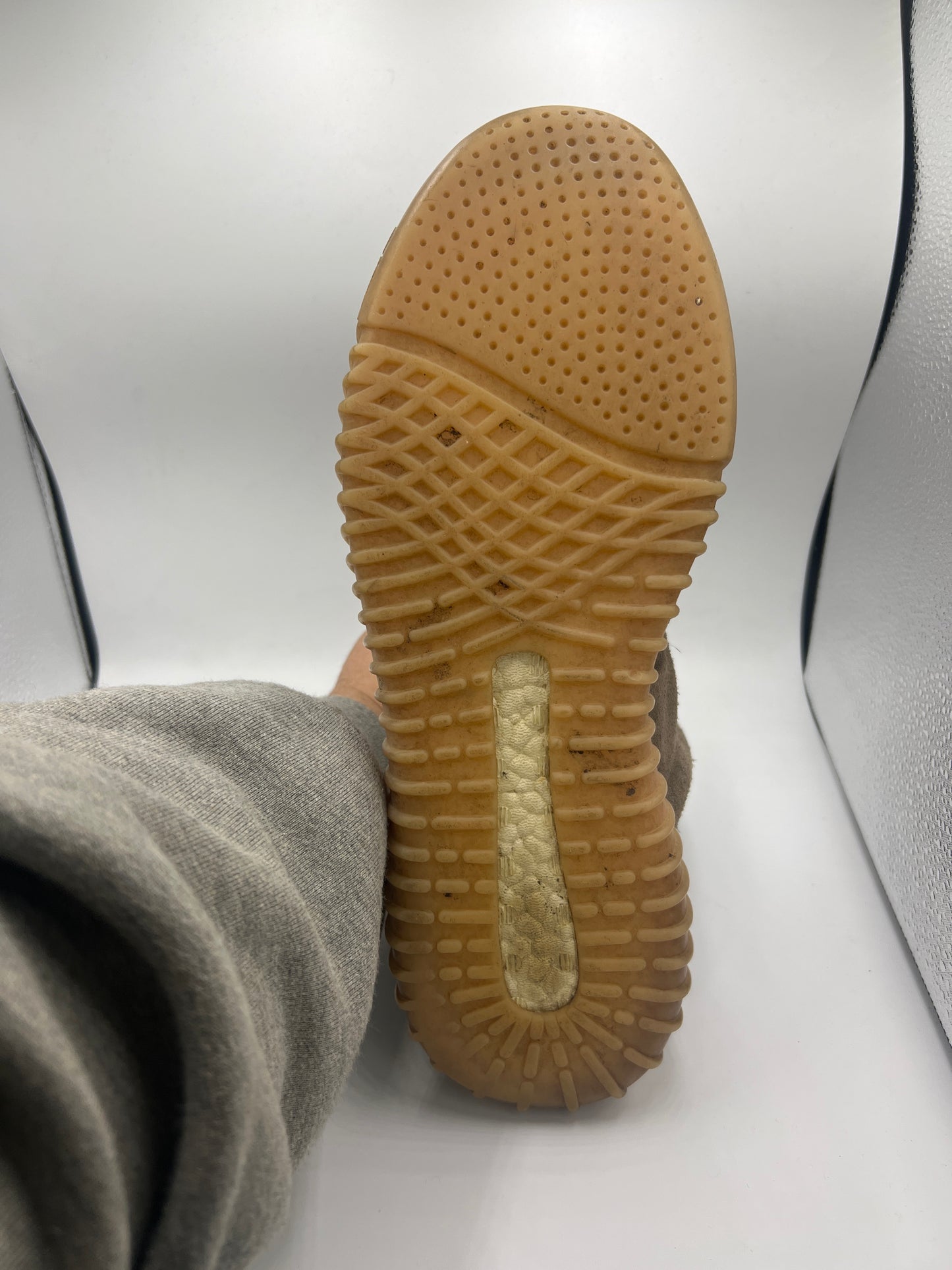 YEEZY 750 "CHOCOLATE"
