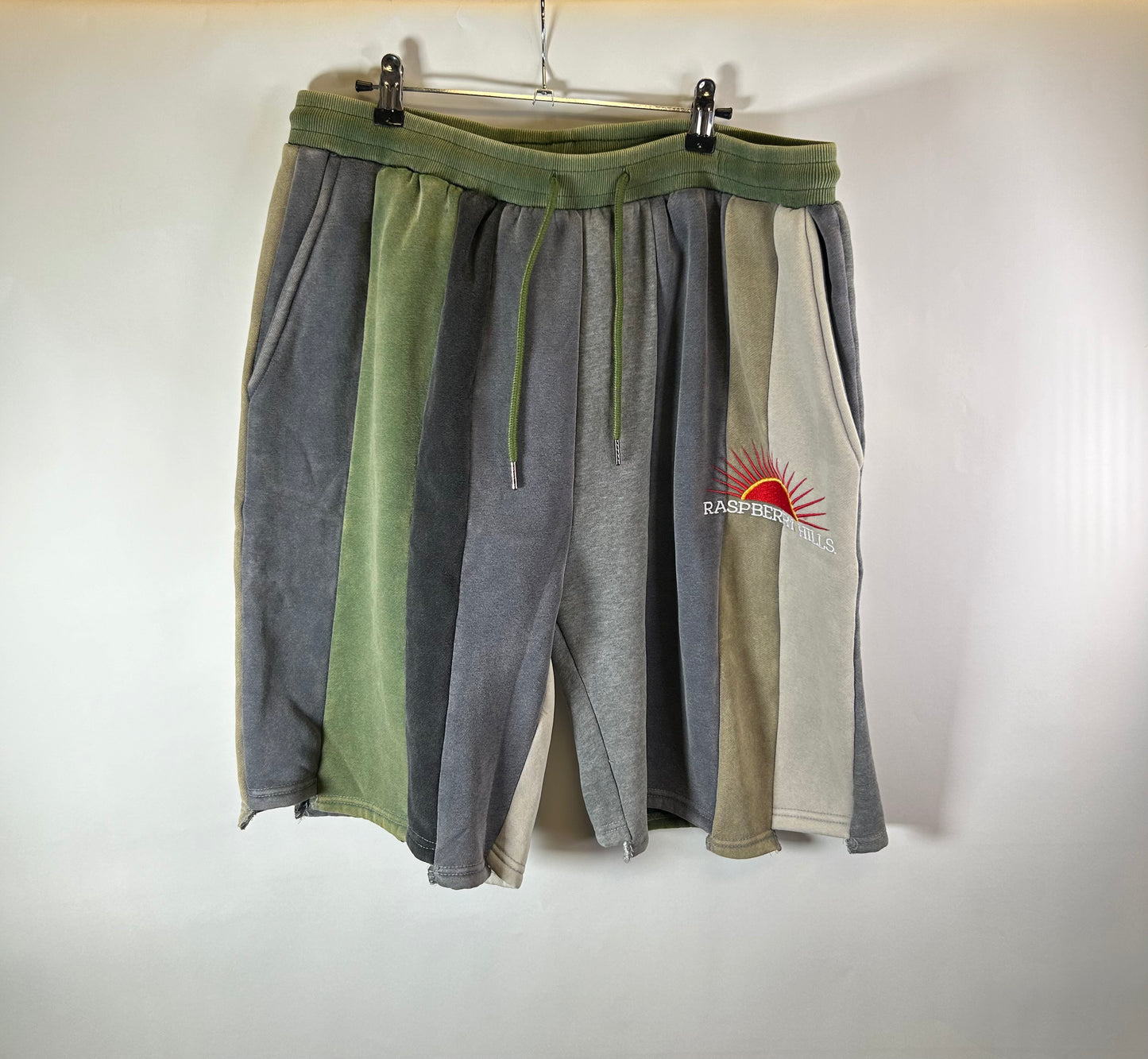 Raspberry Hills Shorts
