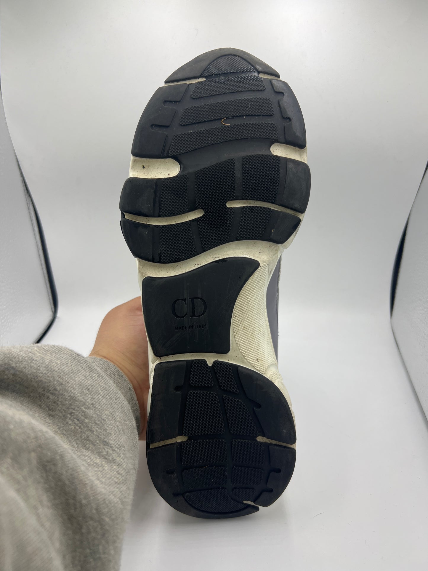 DIOR B22 "GREY WHITE"