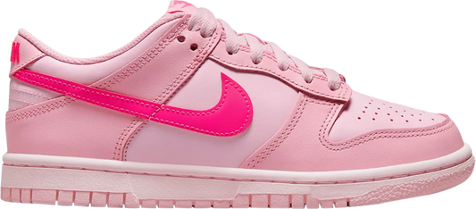 NIKE DUNK LOW "TRIPLE PINK"