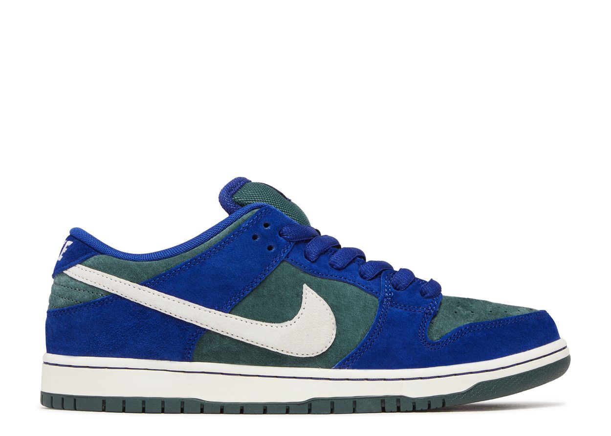 NIKE DUNK SB LOW "DEEP ROYAL BLUE"