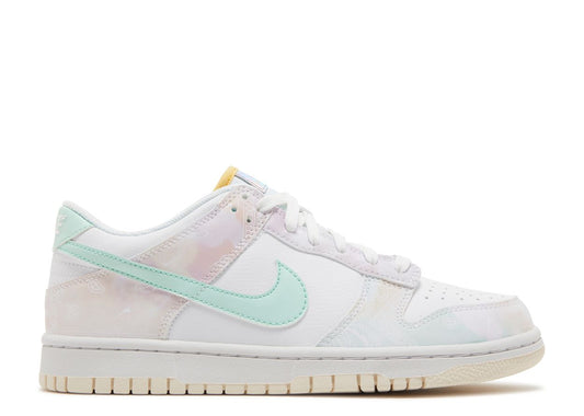 NIKE DUNK LOW "PASTEL PAISLEY"