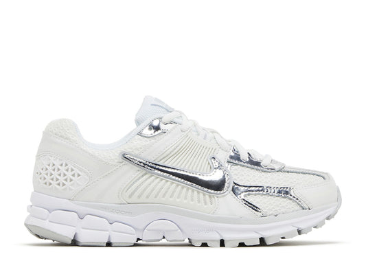 NIKE AIR ZOOM VOMERO "CHROME TOE"