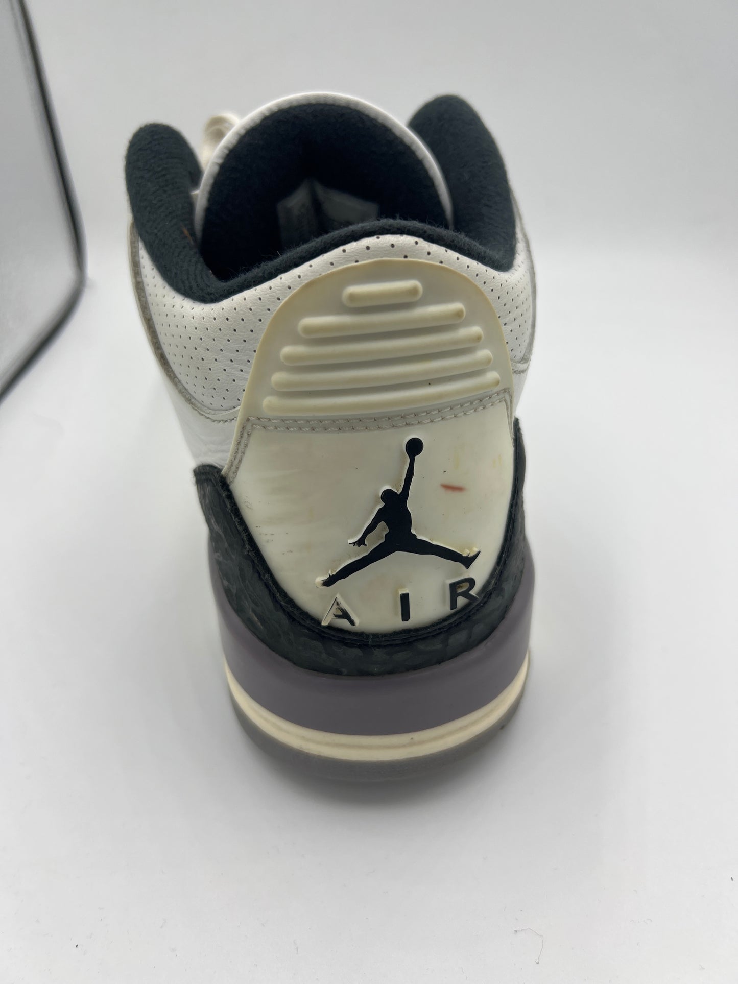 JORDAN 3 "GREY CEMENT"