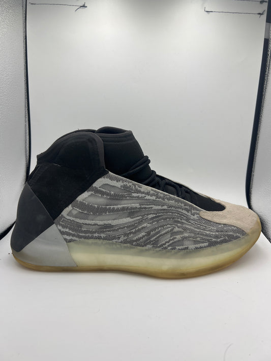 YEEZY QNTM "QUANTUM"