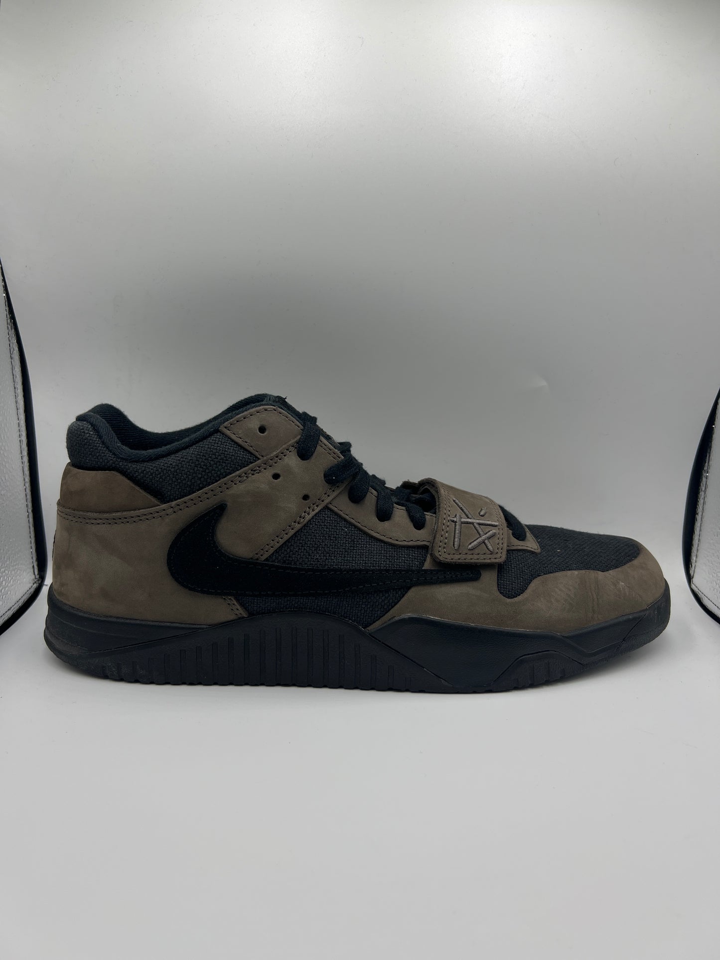 JORDAN X TRAVIS SCOTT JUMPMAN JACK "DARK MOCHA"
