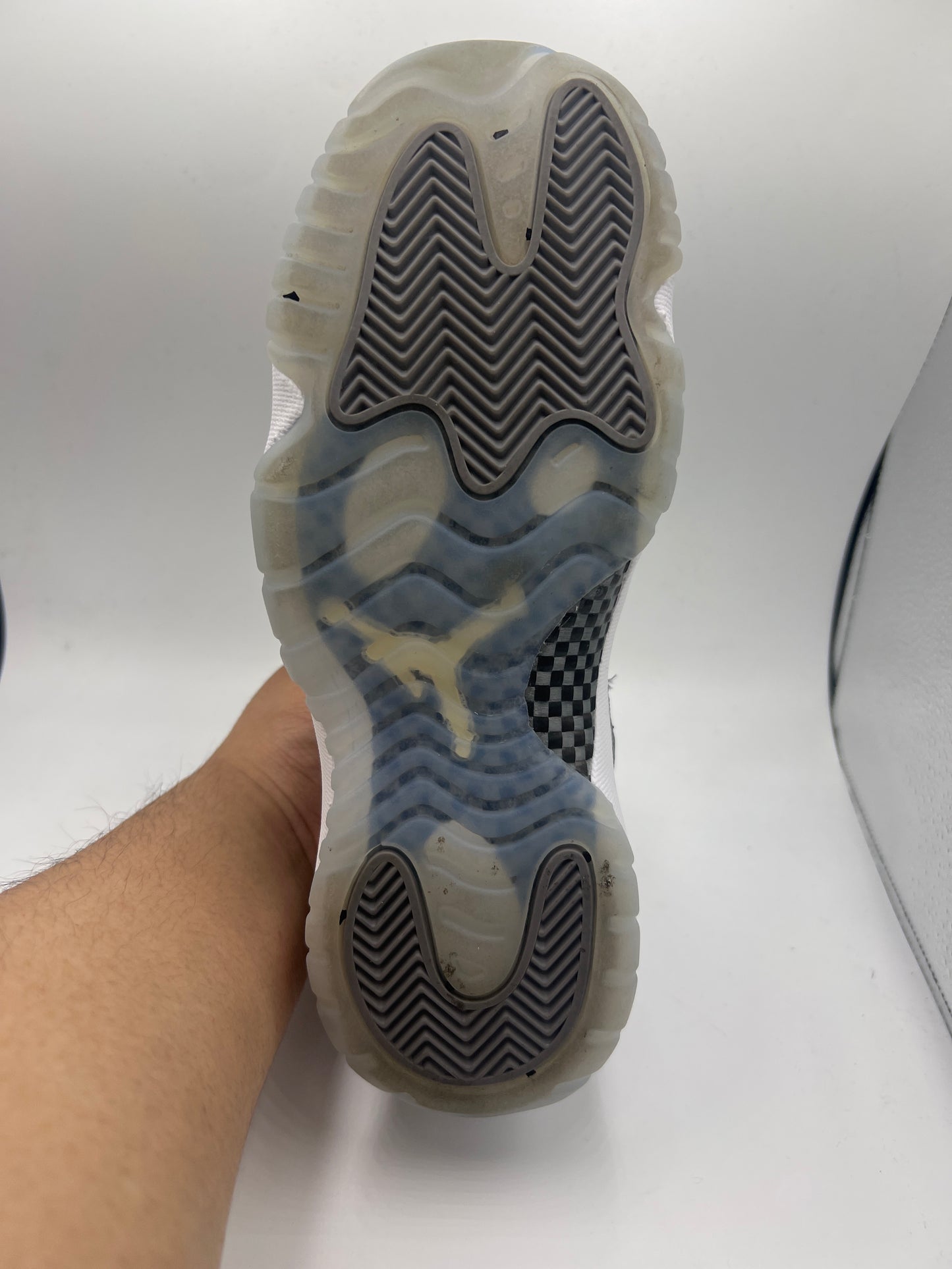 JORDAN 11 "COOL GREY"