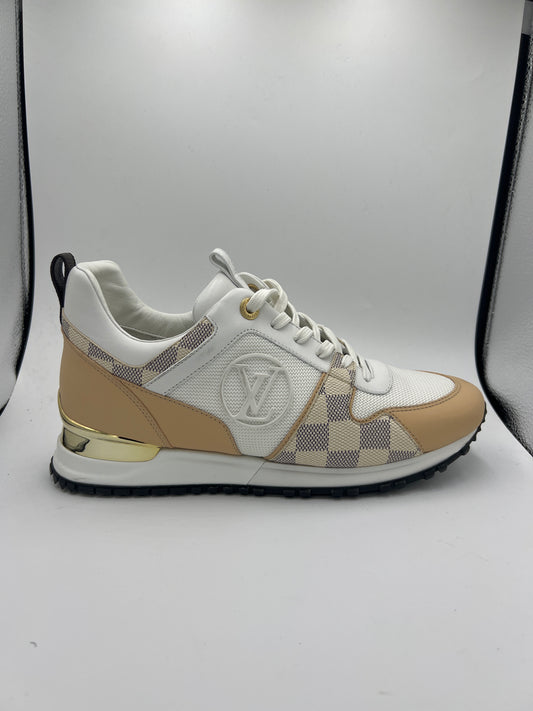 LOUIS VUITTON RUN AWAY SNEAKER "WHITE CREAM DAMIE"