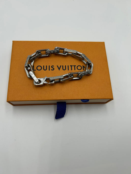 LOUIS VUITTON MONOCHROME BRACELET