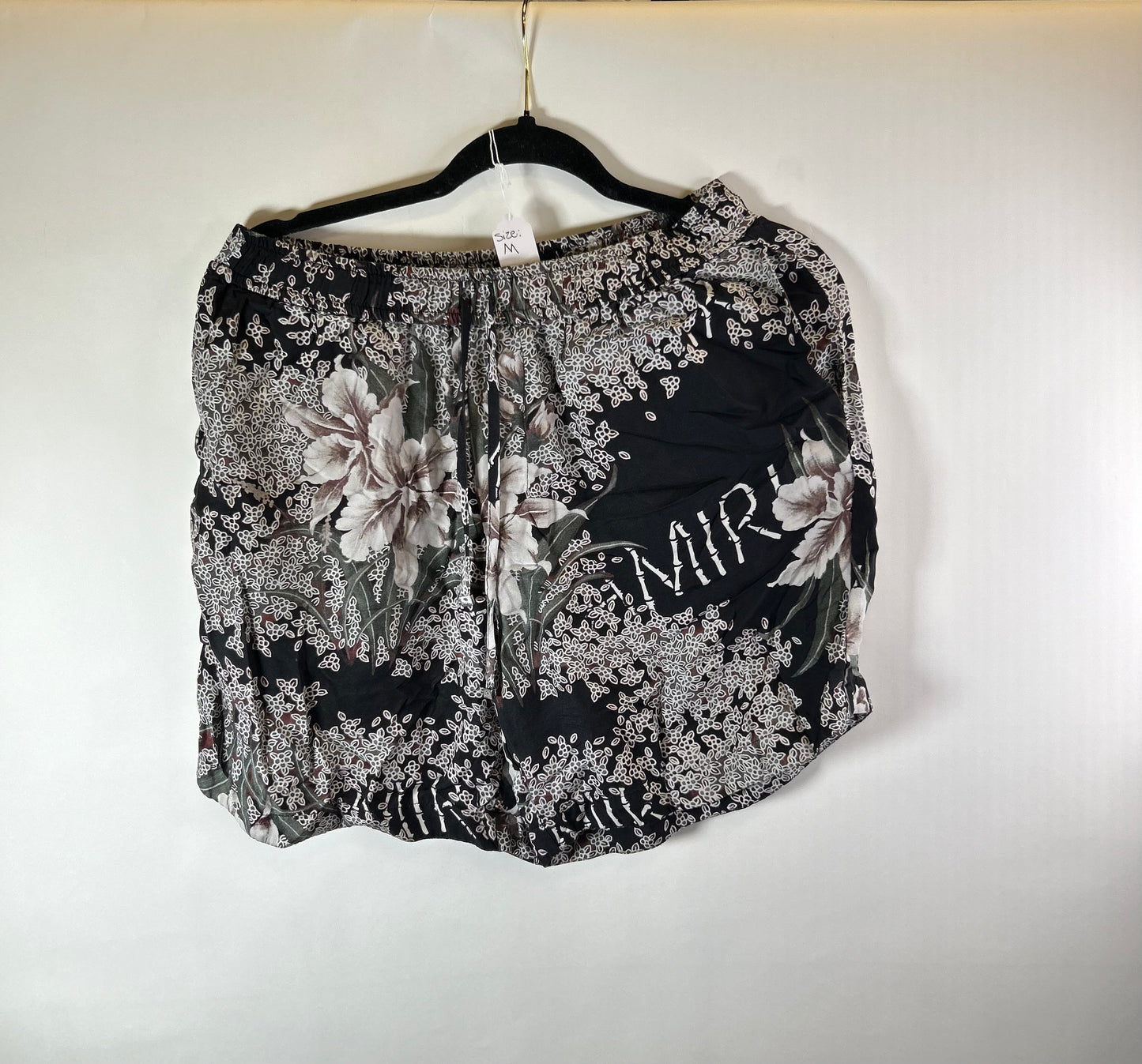 Amiri Shorts “Hibiscus”