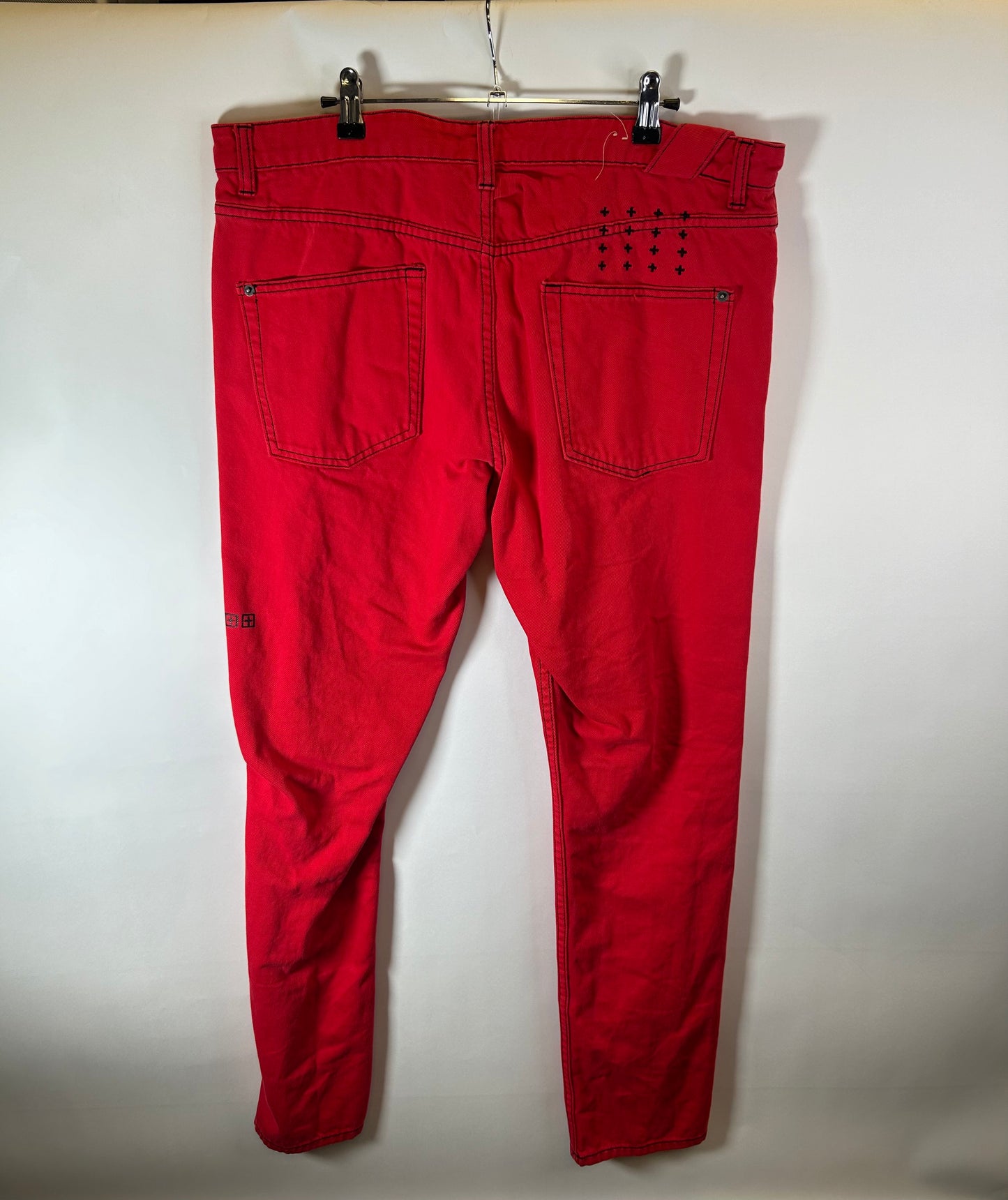 KSUBI Red Jeans