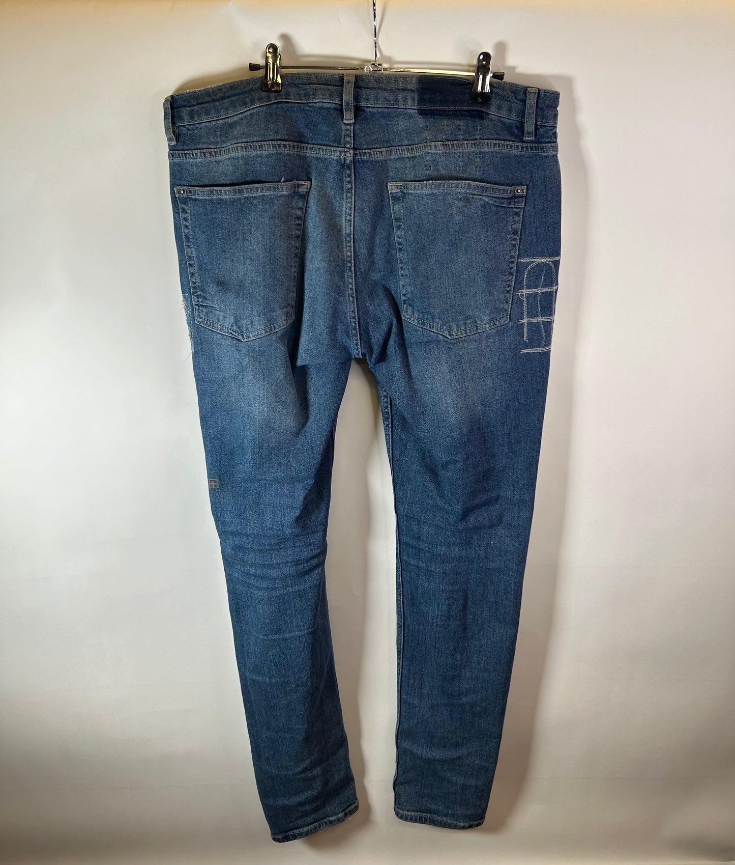 KSUBI Dark Blue Ripped Jeans