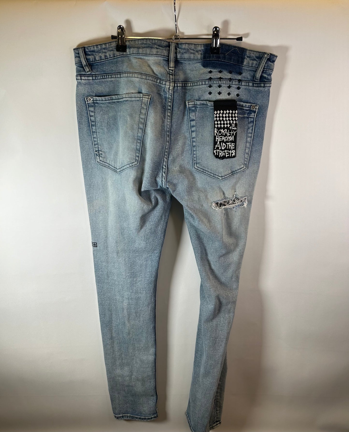 KSUBI Washed Blue Jeans