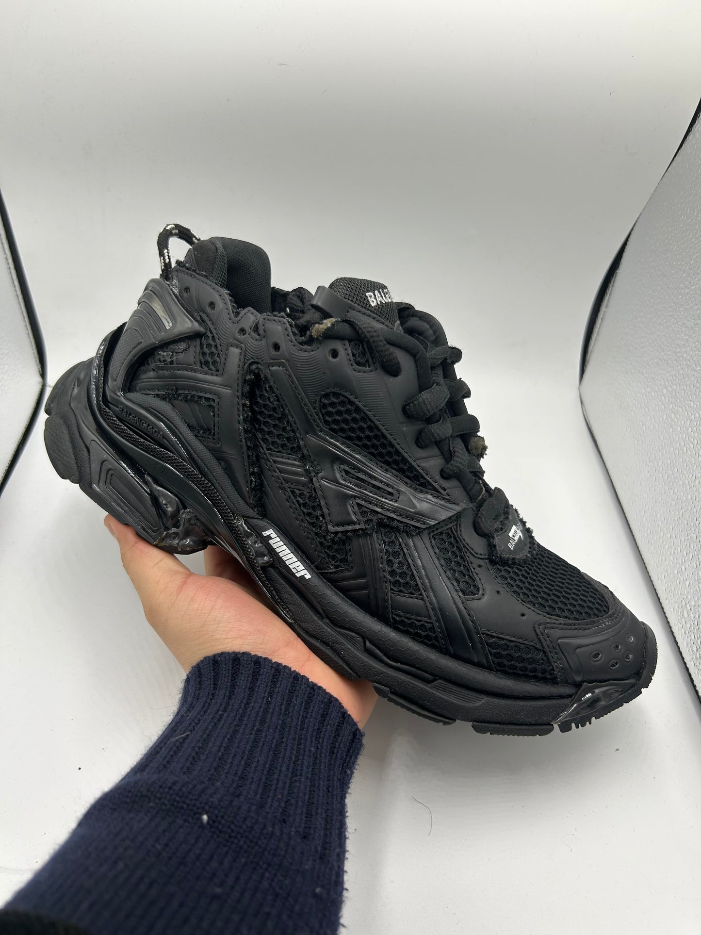 BALENCIAGA RUNNER “TRIPLE BLACK”