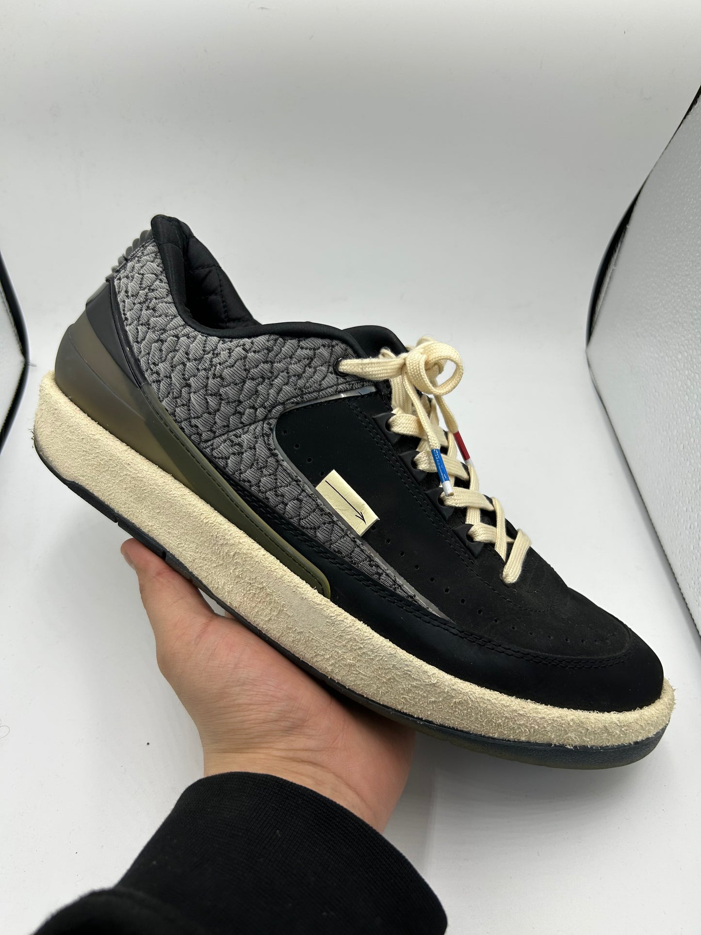 JORDAN 2 LOW "RESPONSIBILITY"